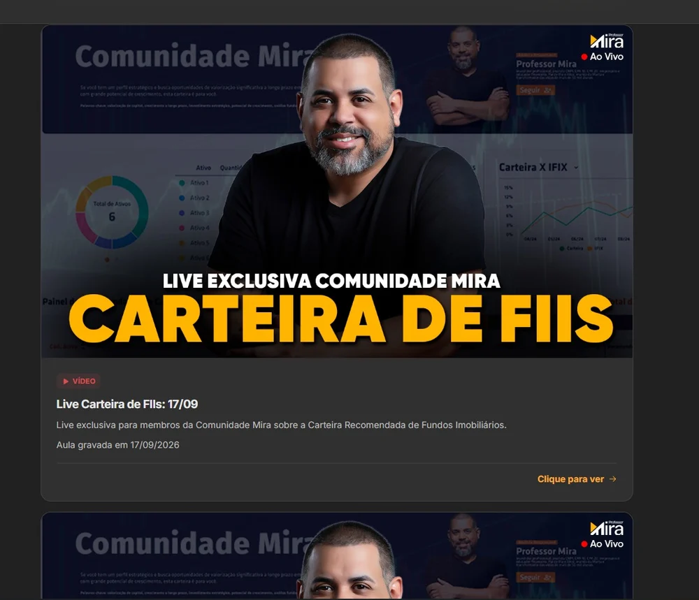 Frame de uma live com o chat ao lado, com os nomes ocultos